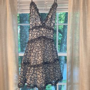 Selfie Leslie Blue floral mini dress